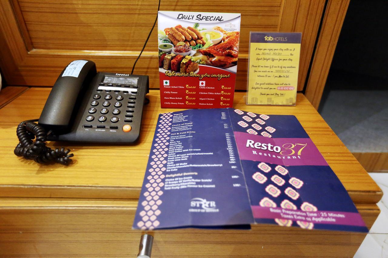 Hotel Aero Star Near Delhi Airport Új-Delhi Kültér fotó