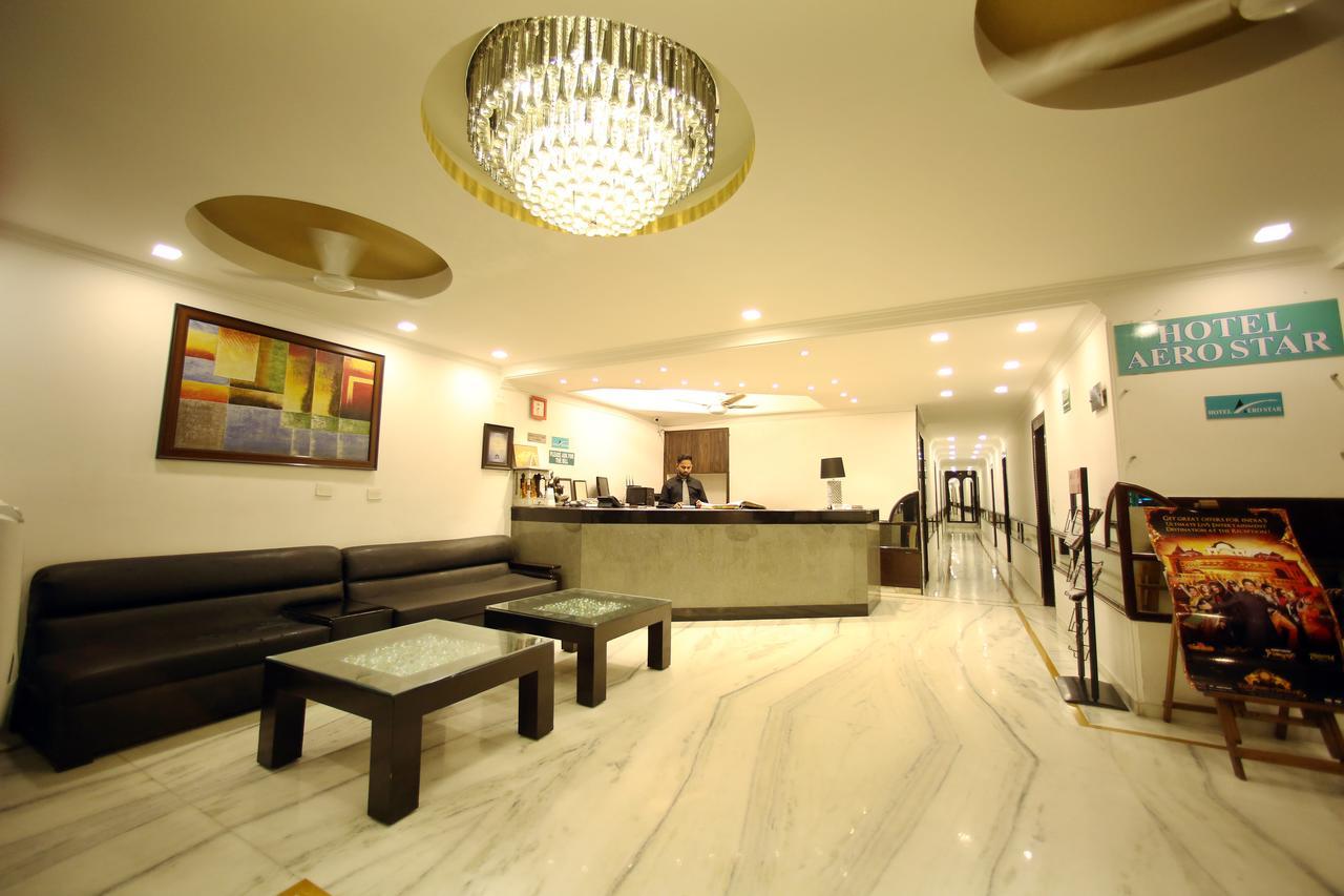 Hotel Aero Star Near Delhi Airport Új-Delhi Kültér fotó