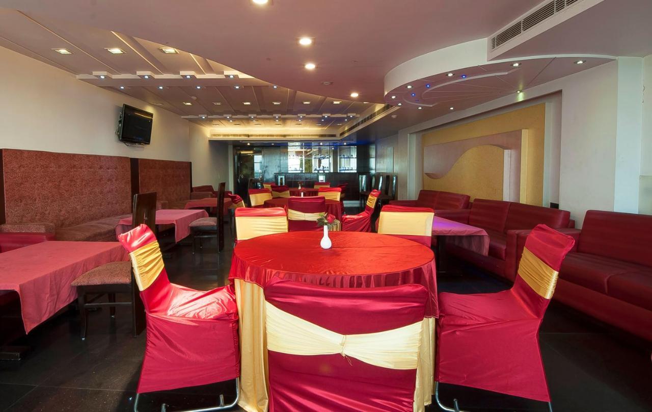 Hotel Aero Star Near Delhi Airport Új-Delhi Kültér fotó